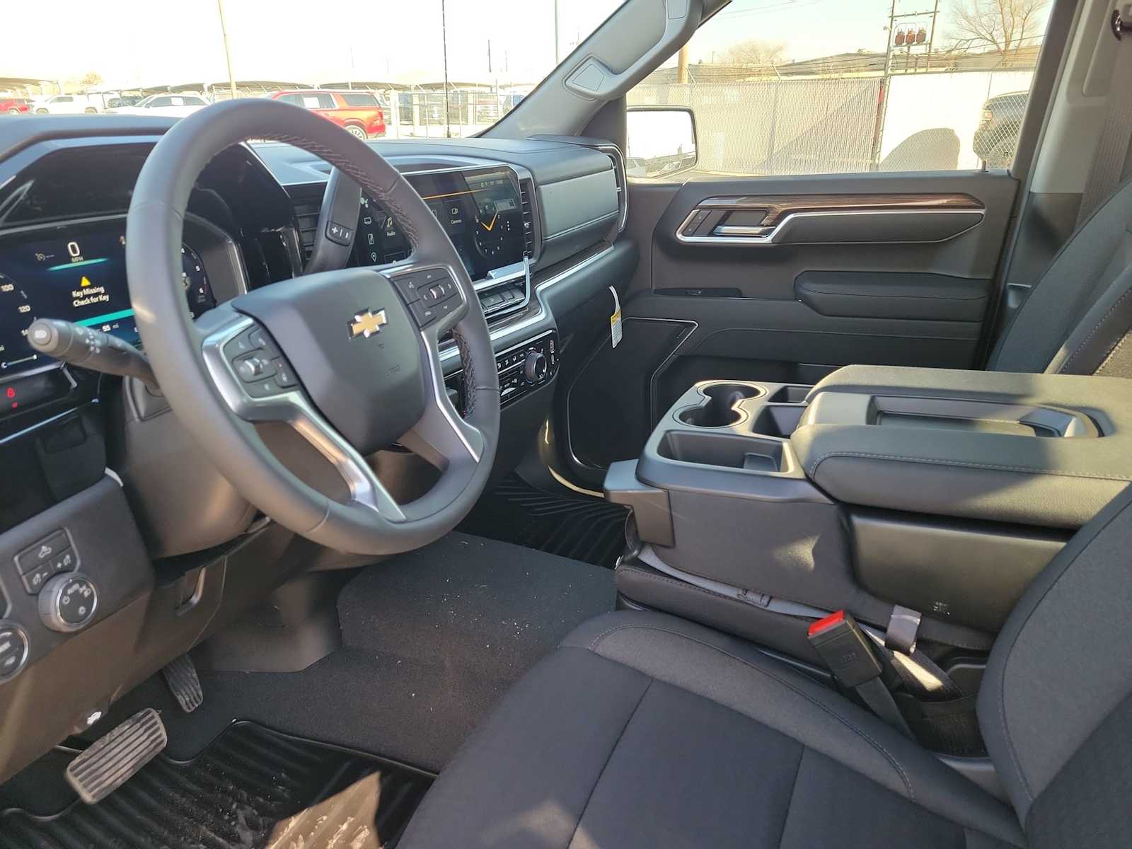 Thumbnail: 2026 Chevrolet Silverado 1500 - 10