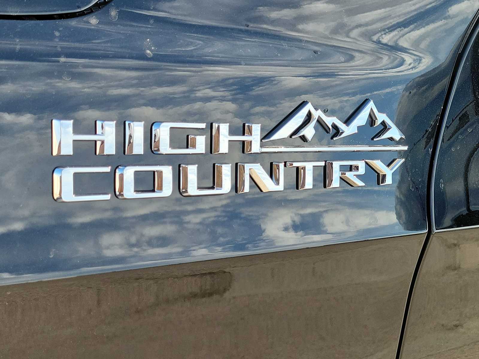 Thumbnail: 2026 Chevrolet Tahoe - 11