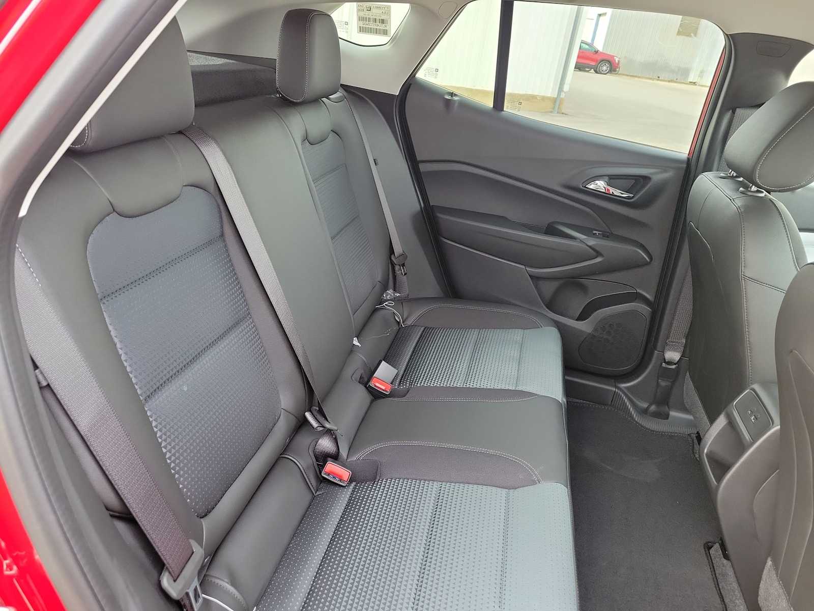 Thumbnail: 2026 Chevrolet Trax - 21