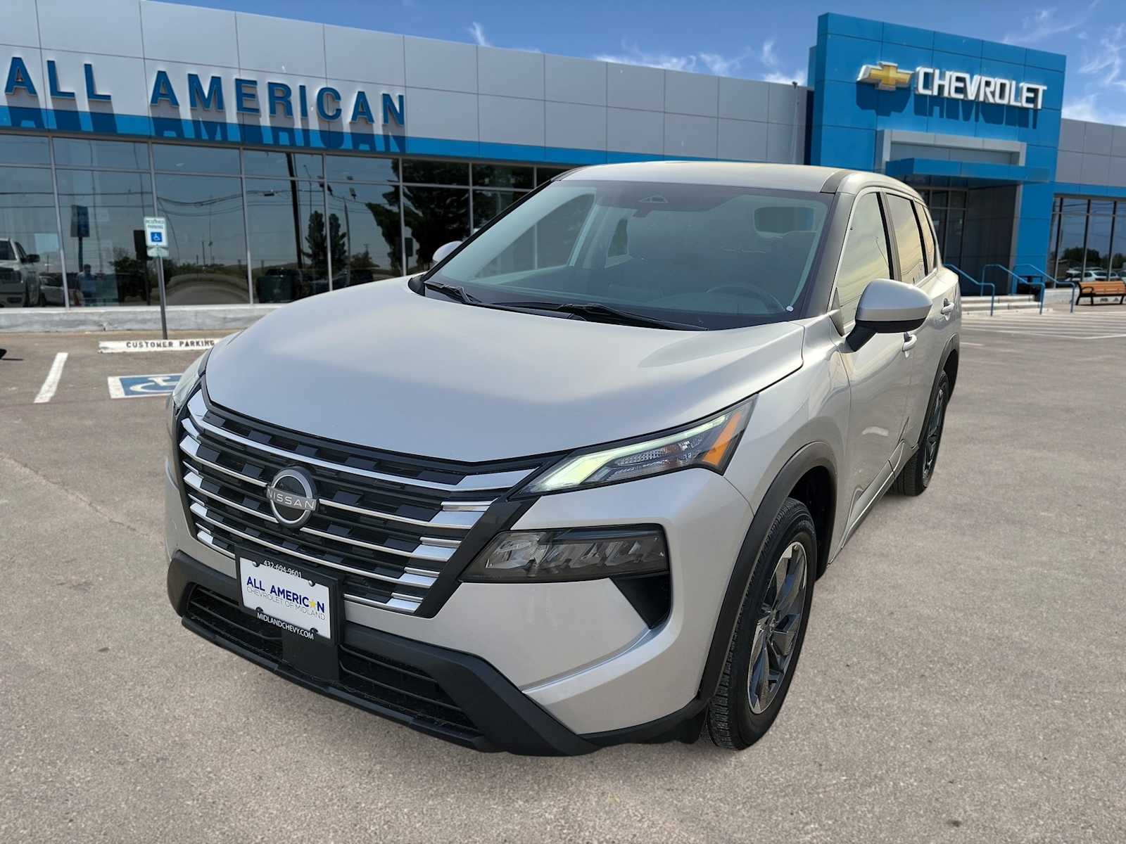 Thumbnail: 2024 Nissan Rogue - 1