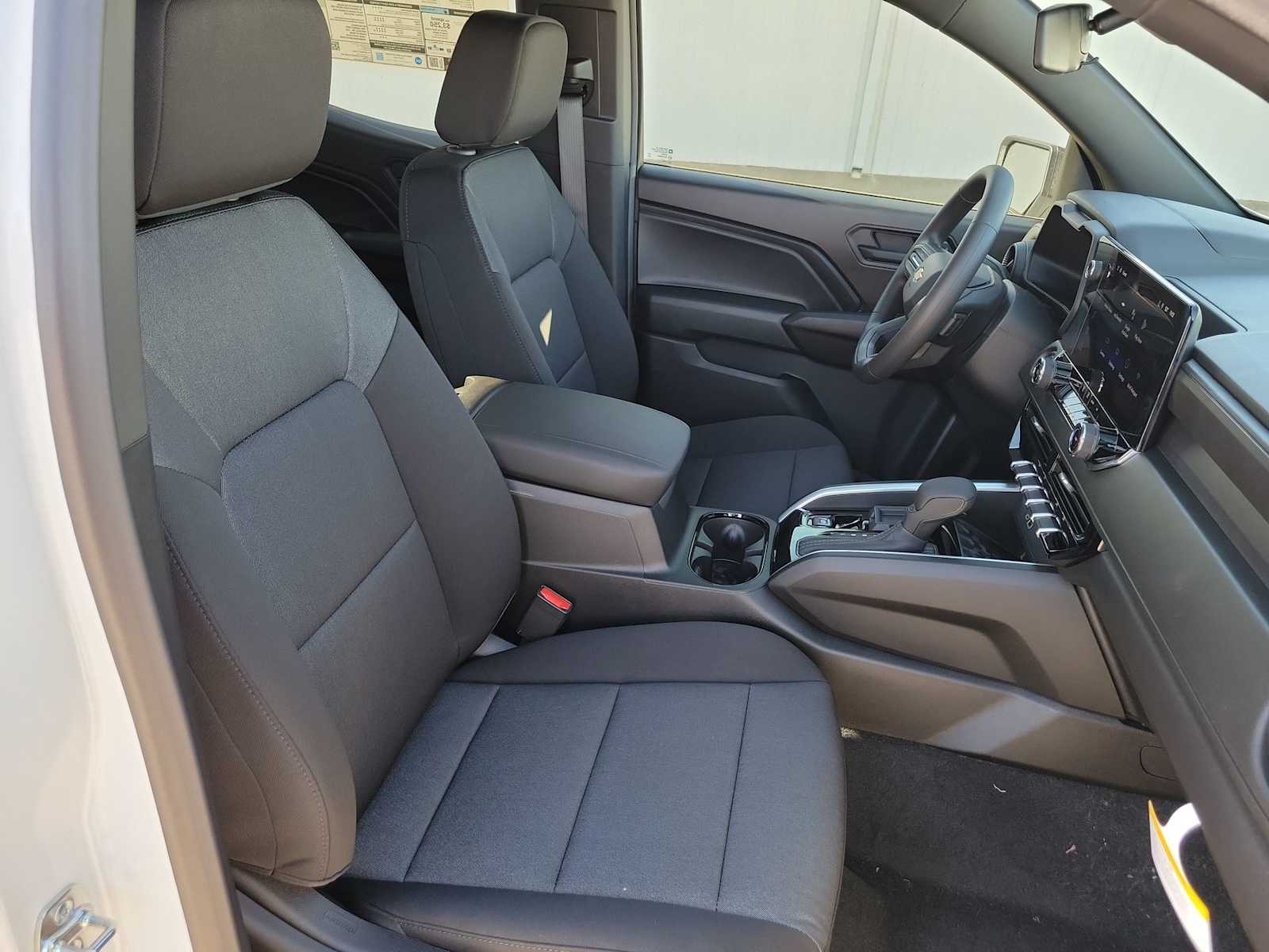 Thumbnail: 2026 Chevrolet Colorado - 22