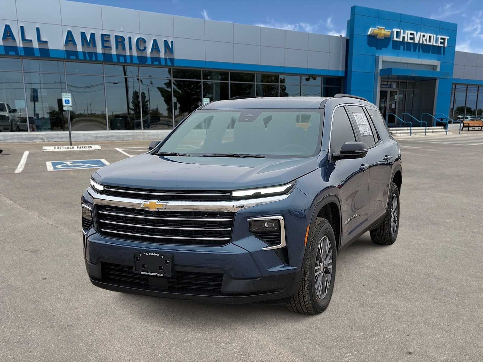 Thumbnail: 2026 Chevrolet Traverse - 1