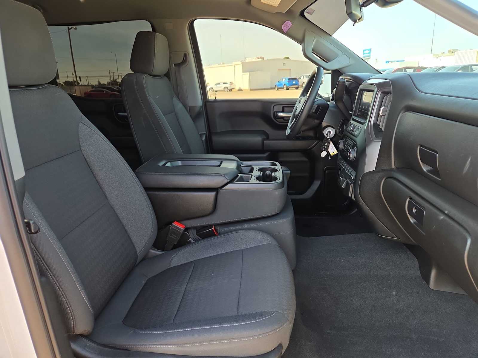 Thumbnail: 2022 Chevrolet Silverado 1500 - 18