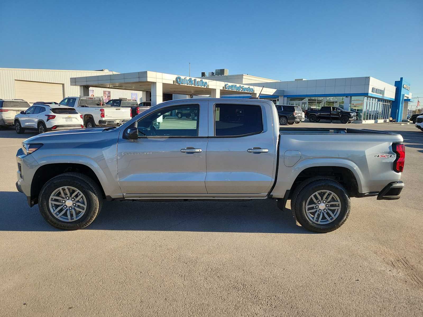 Thumbnail: 2026 Chevrolet Colorado - 11