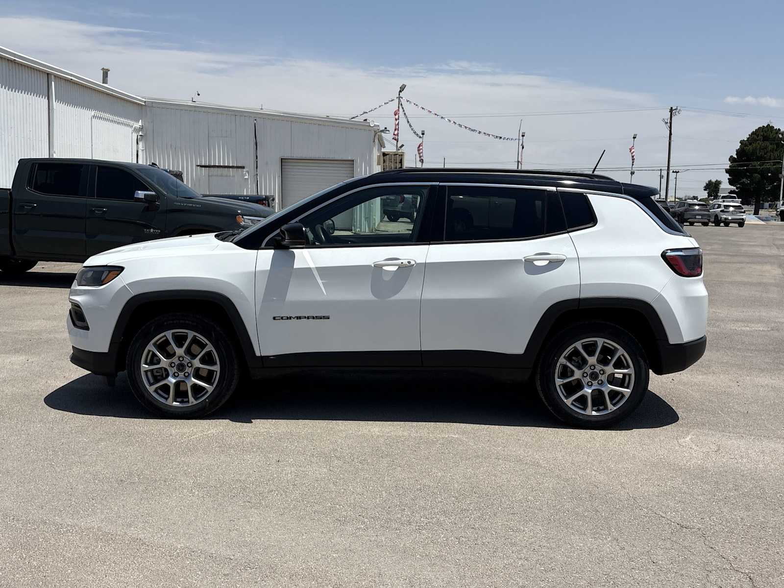 Thumbnail: 2025 Jeep Compass - 5