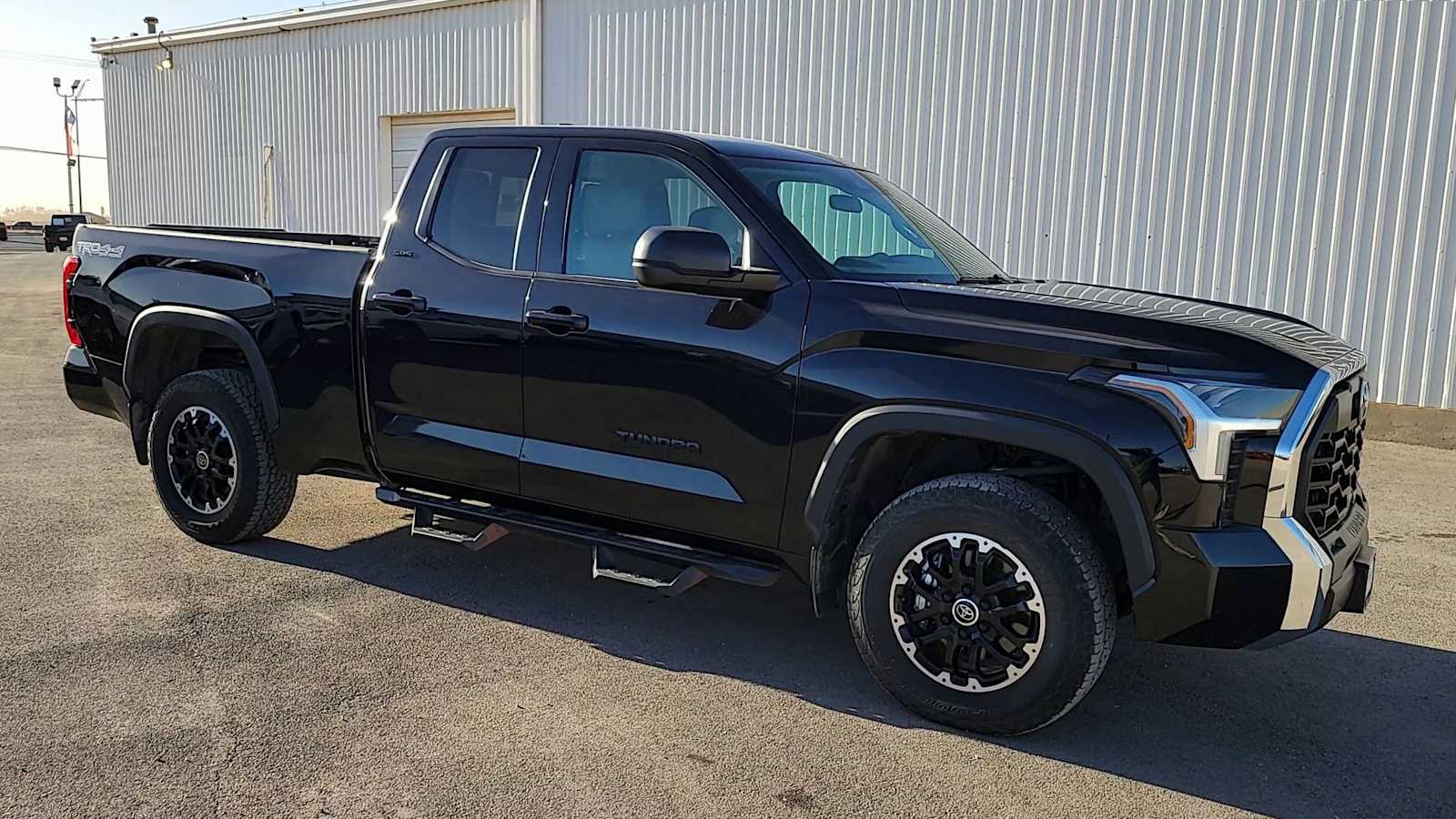 Thumbnail: 2023 Toyota Tundra - 2