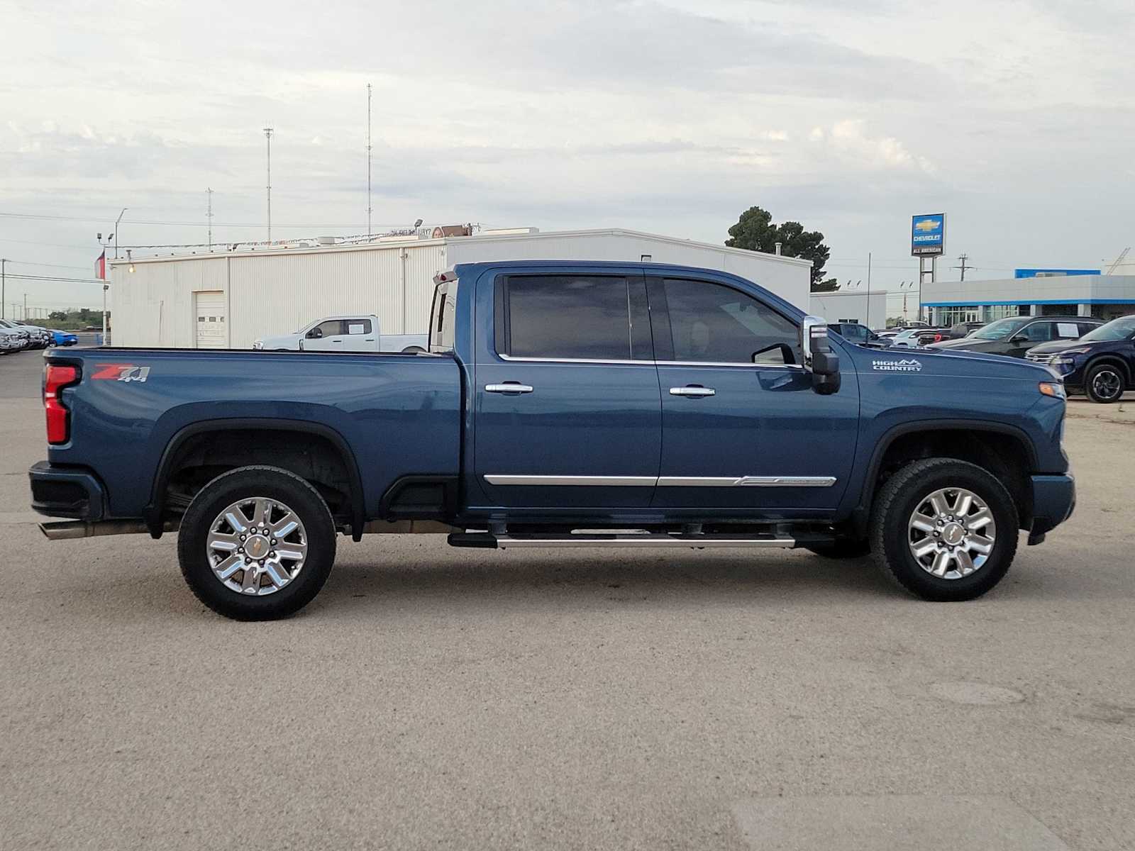 Thumbnail: 2026 Chevrolet Silverado 2500 - 9