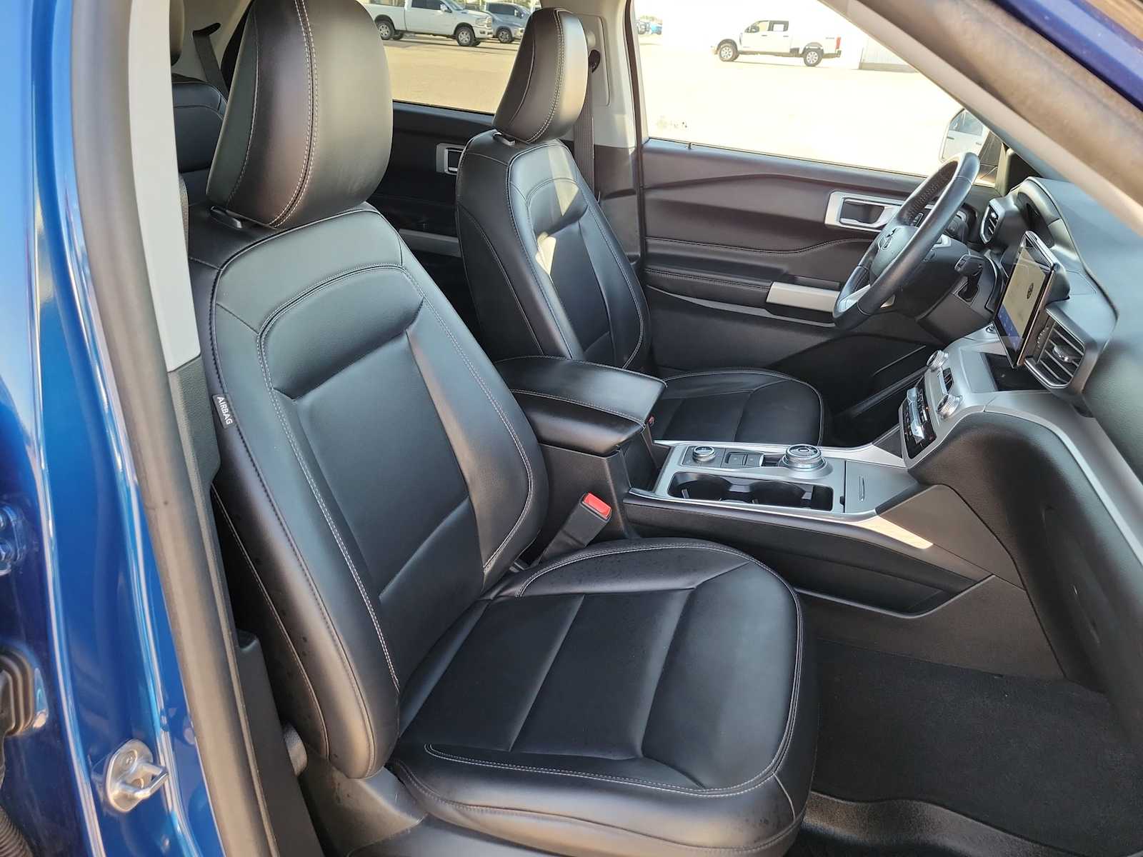 Thumbnail: 2023 Ford Explorer - 18
