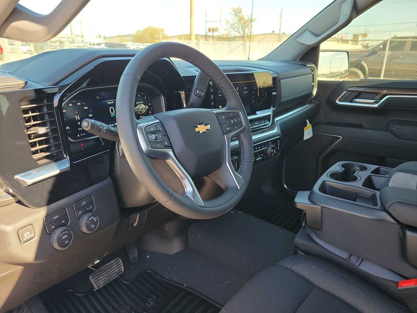 Thumbnail: 2026 Chevrolet Silverado 1500 - 10
