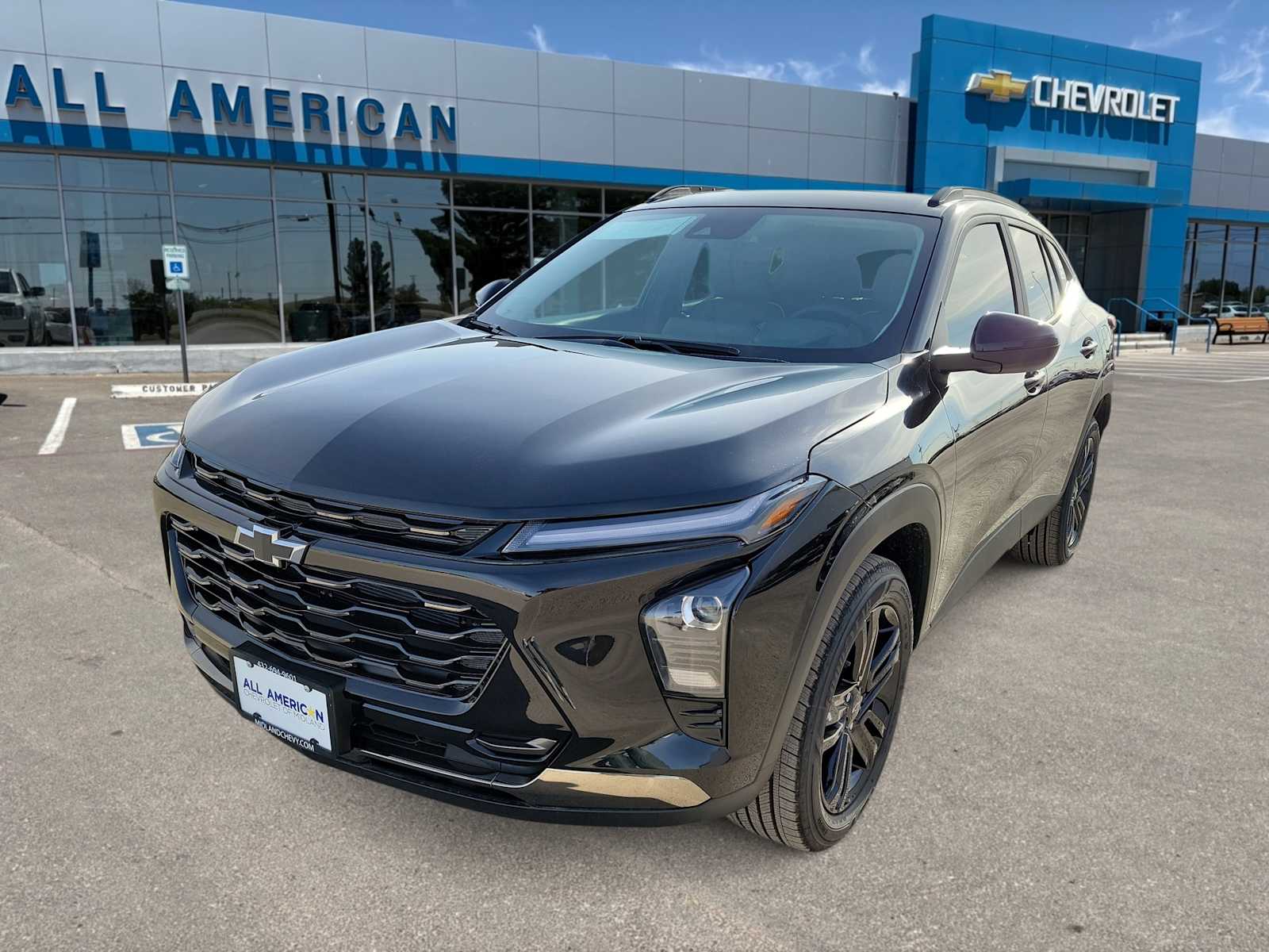 Thumbnail: 2026 Chevrolet Trax - 1