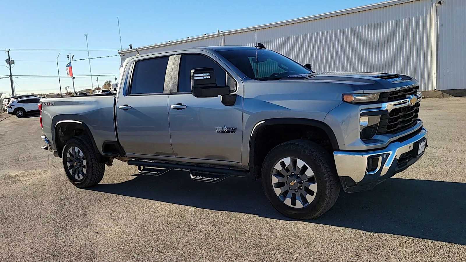 Thumbnail: 2025 Chevrolet Silverado 2500 - 2