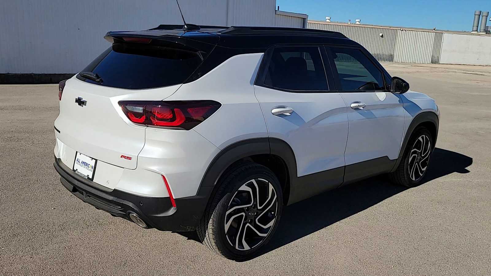 Thumbnail: 2026 Chevrolet TrailBlazer - 8