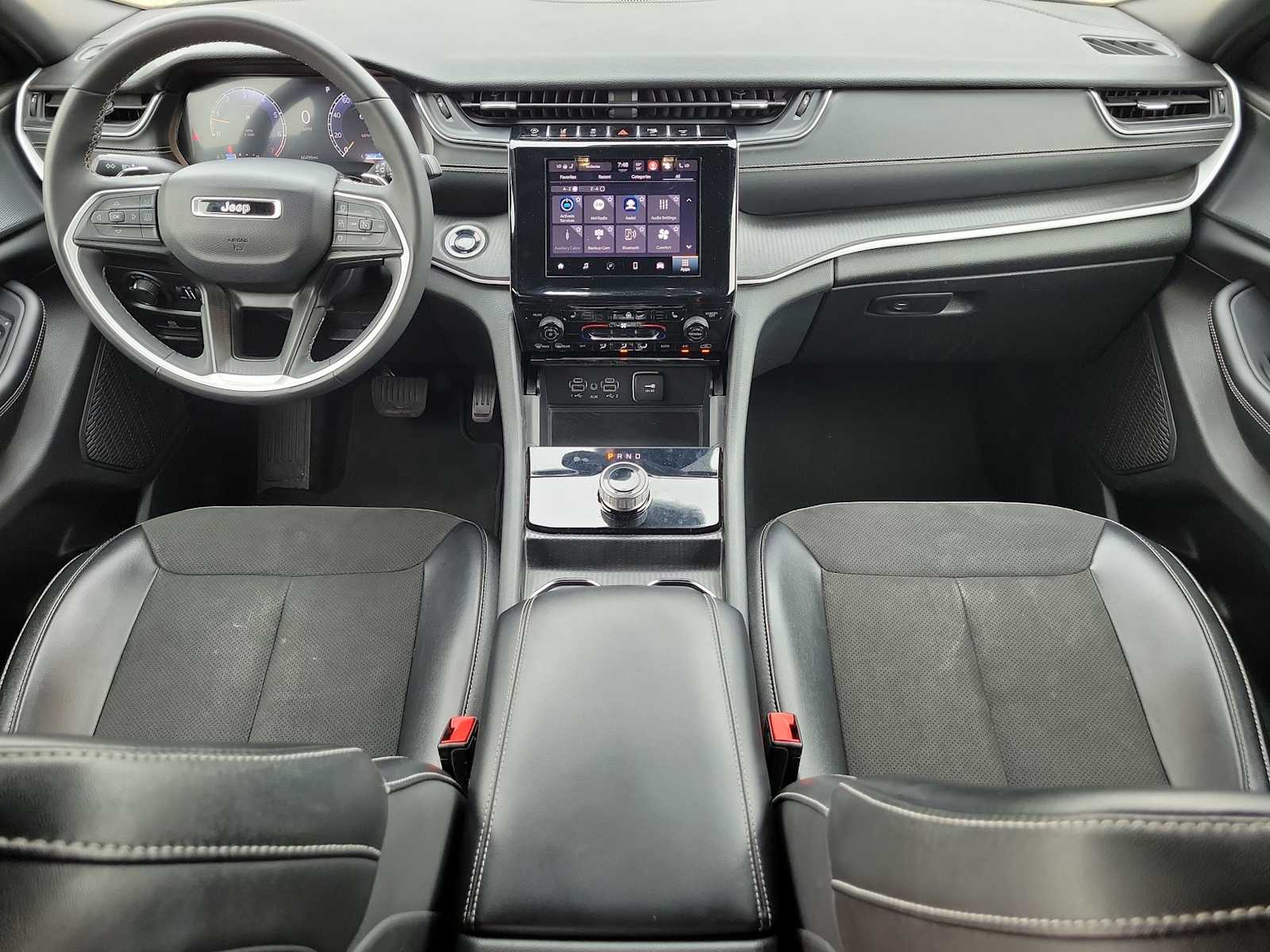 Thumbnail: 2024 Jeep Grand Cherokee - 14