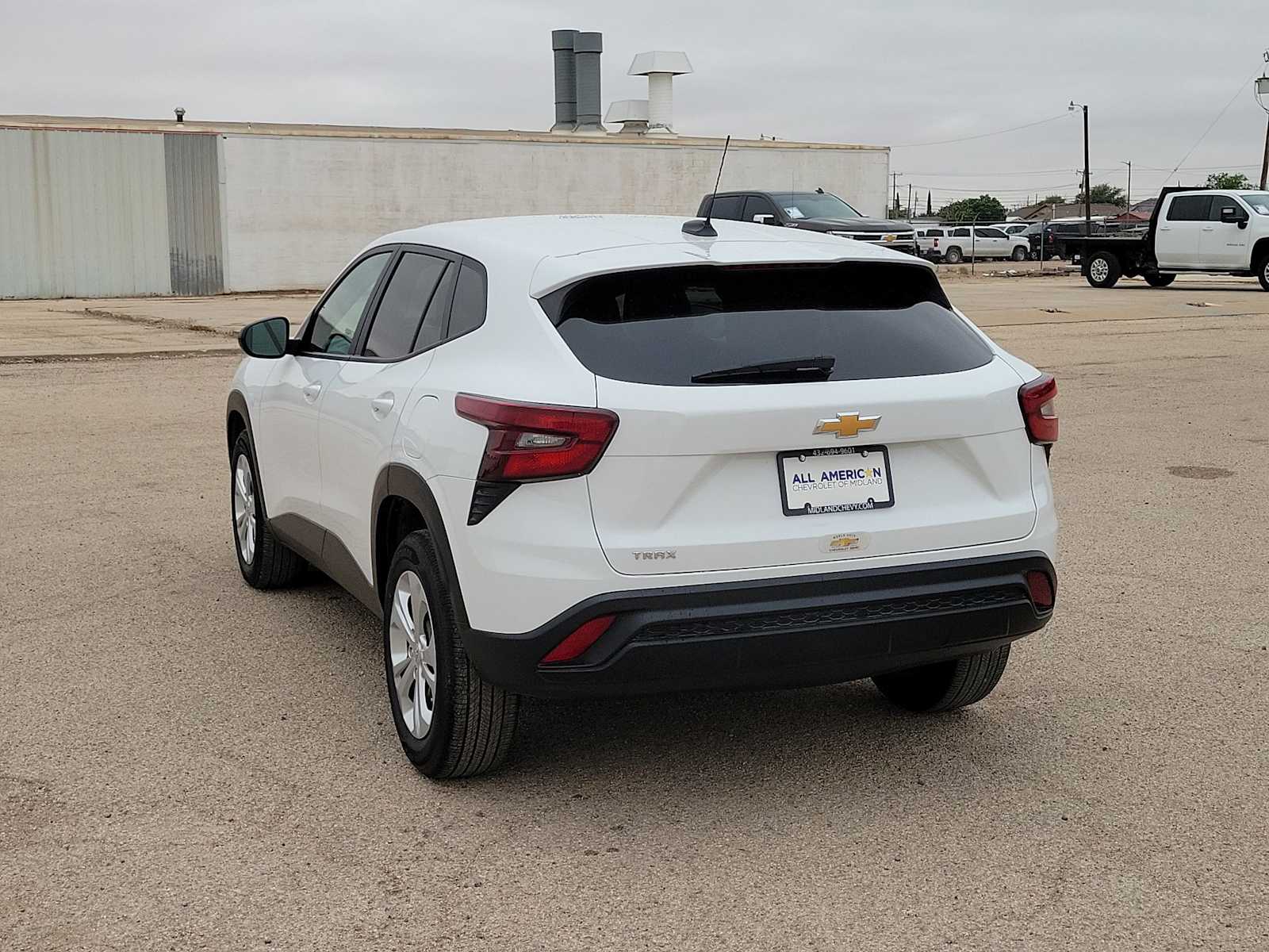 Thumbnail: 2024 Chevrolet Trax - 6