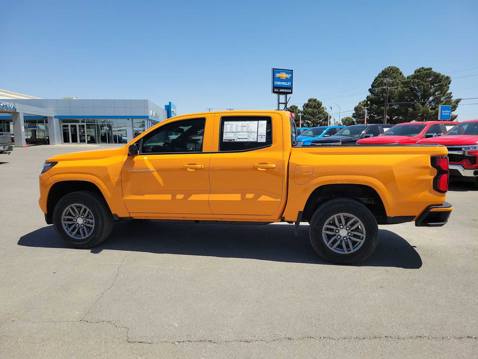 2025 Chevrolet Colorado LT 11