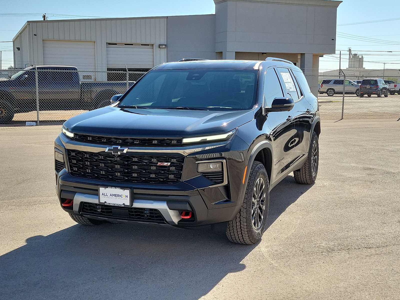 Thumbnail: 2026 Chevrolet Traverse - 4