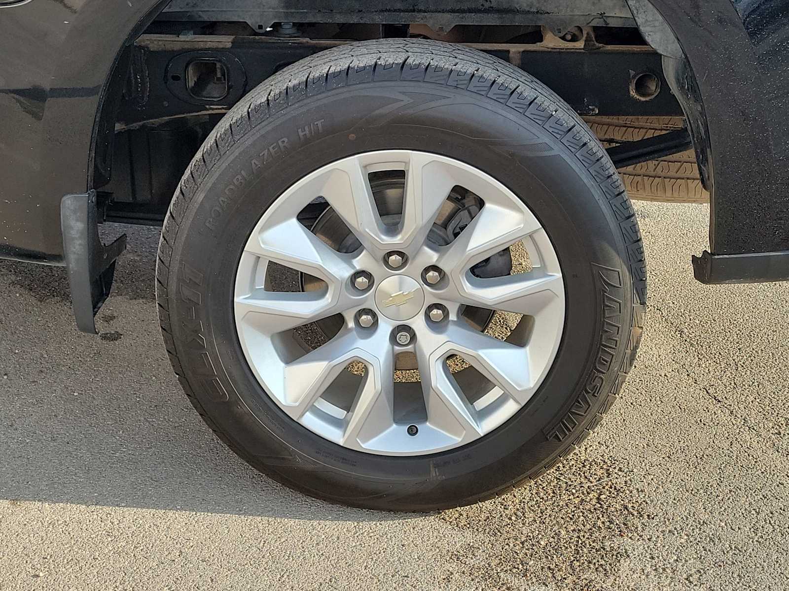 Thumbnail: 2022 Chevrolet Silverado 1500 - 12