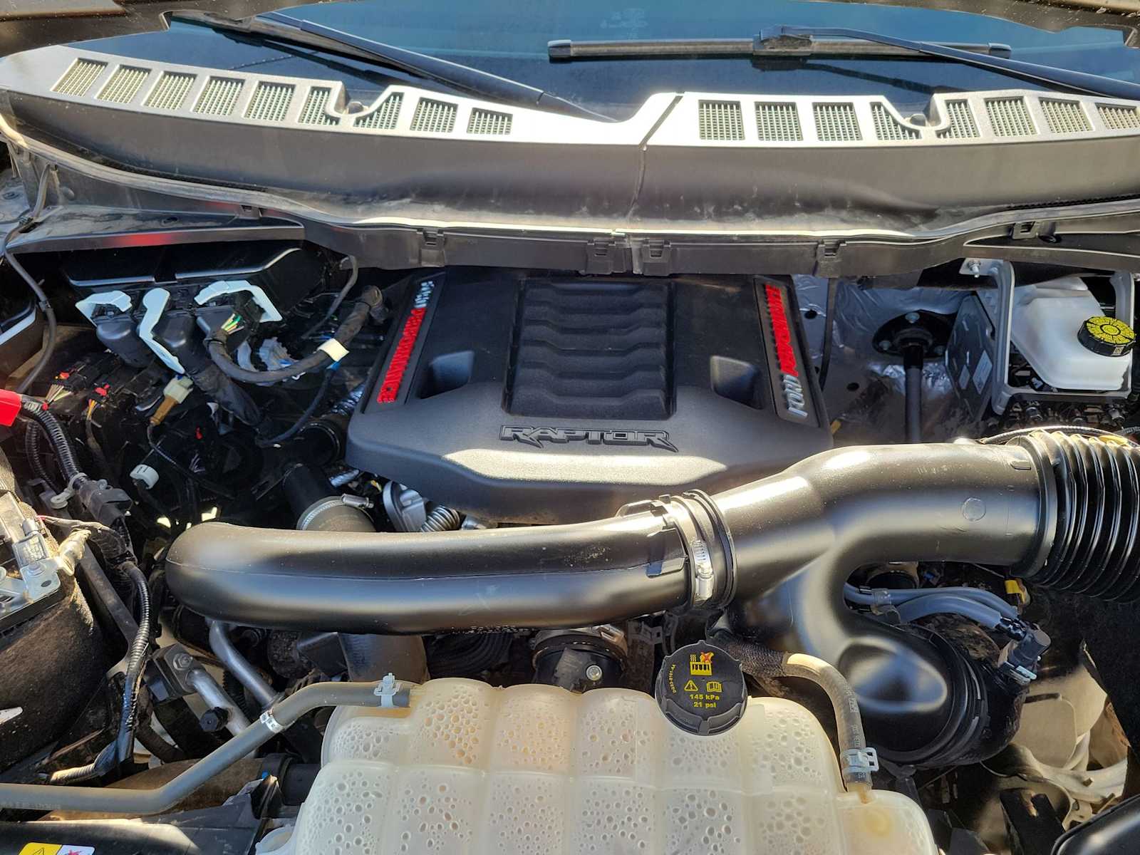 Thumbnail: 2025 Ford F-150 - 13