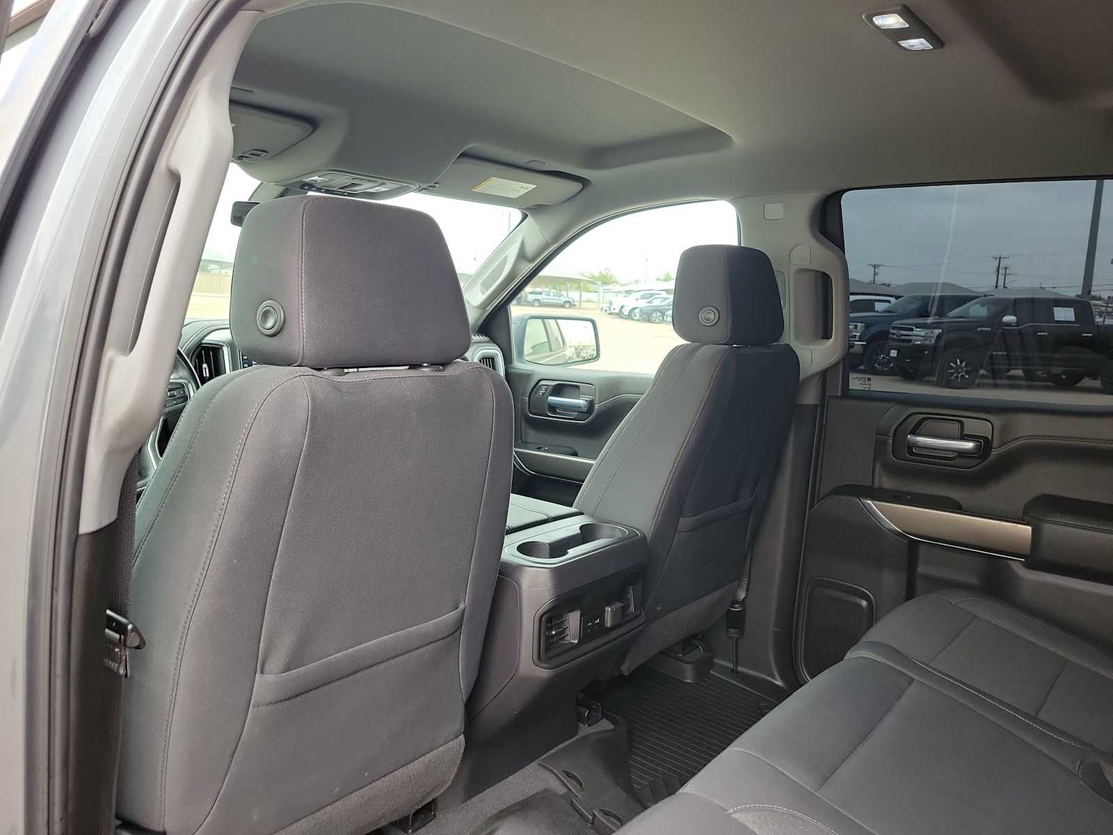 Thumbnail: 2020 Chevrolet Silverado 1500 - 16