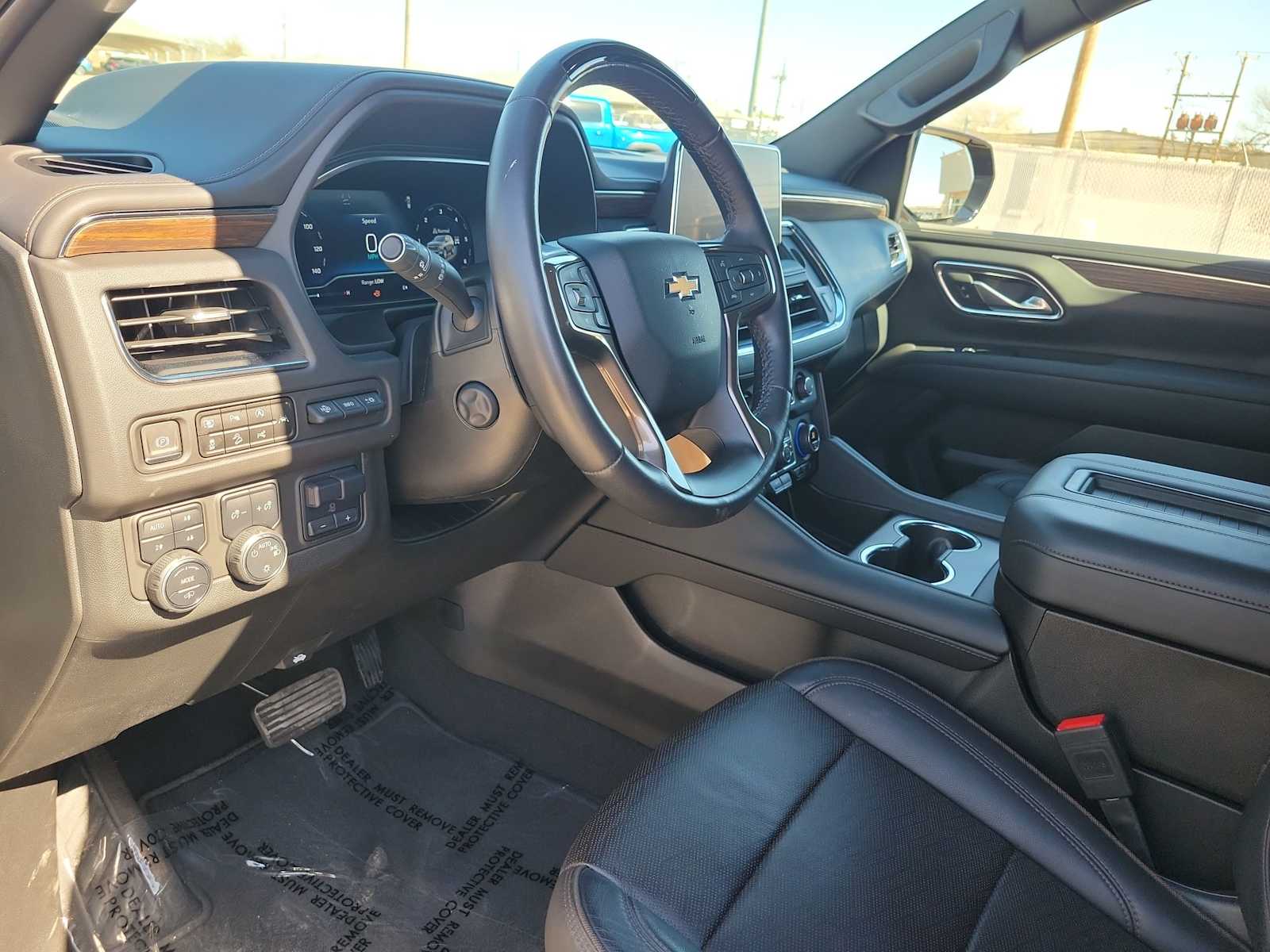 Thumbnail: 2024 Chevrolet Tahoe - 10