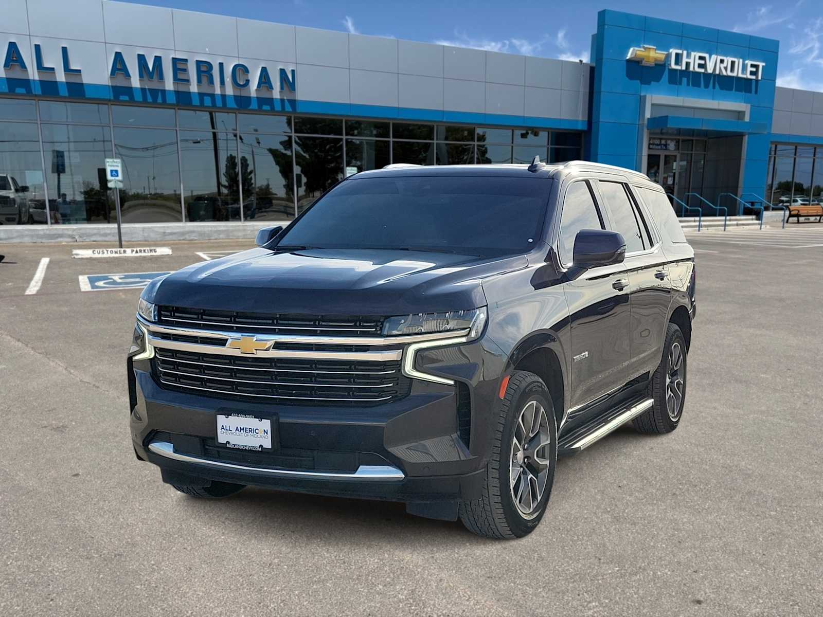 Thumbnail: 2022 Chevrolet Tahoe - 1