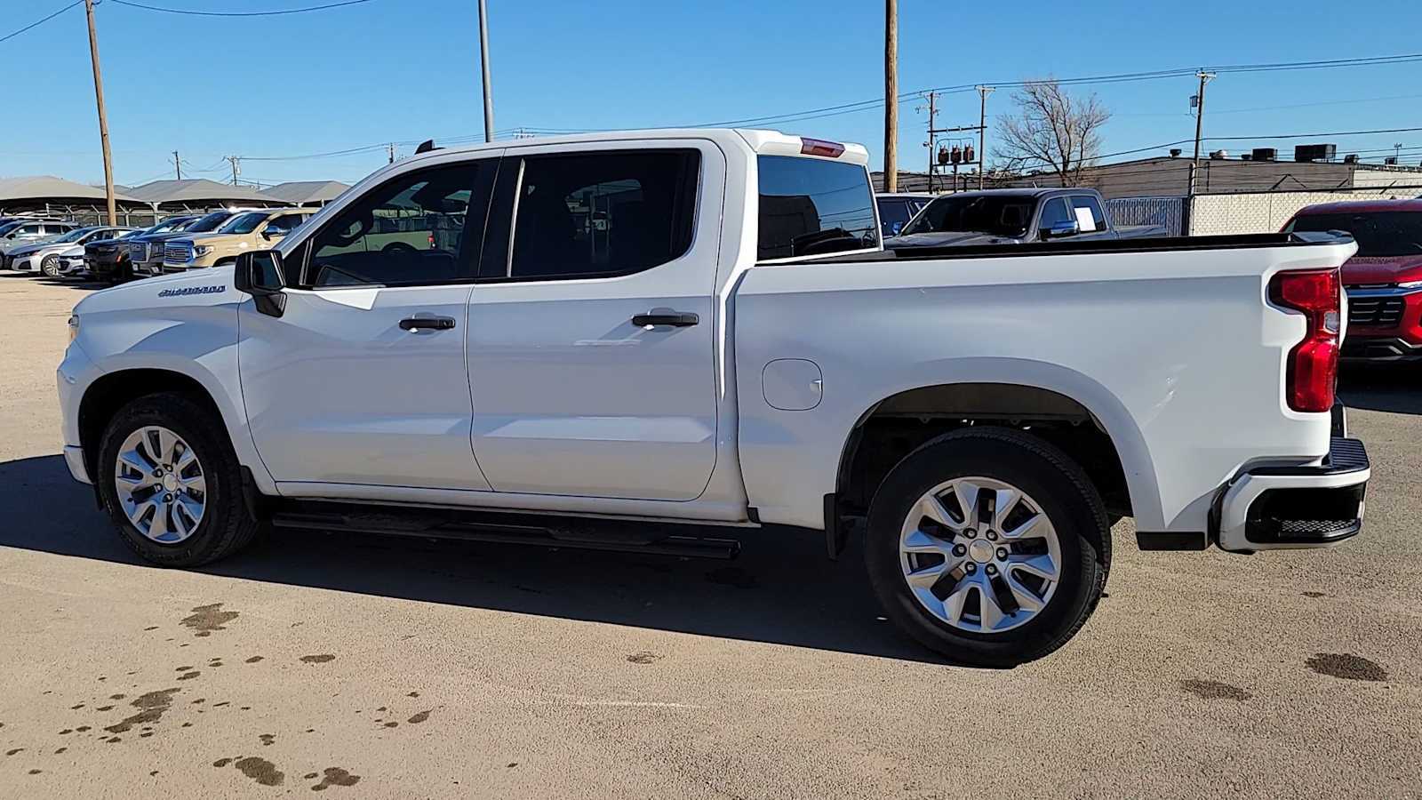 Thumbnail: 2022 Chevrolet Silverado 1500 - 6