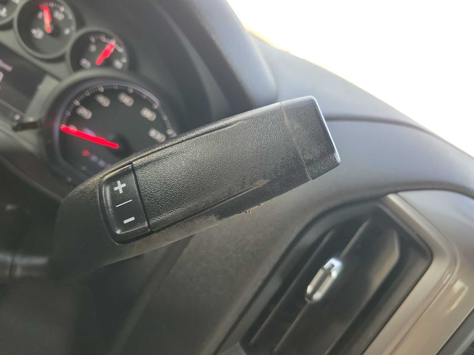 Thumbnail: 2022 Chevrolet Silverado 1500 - 21