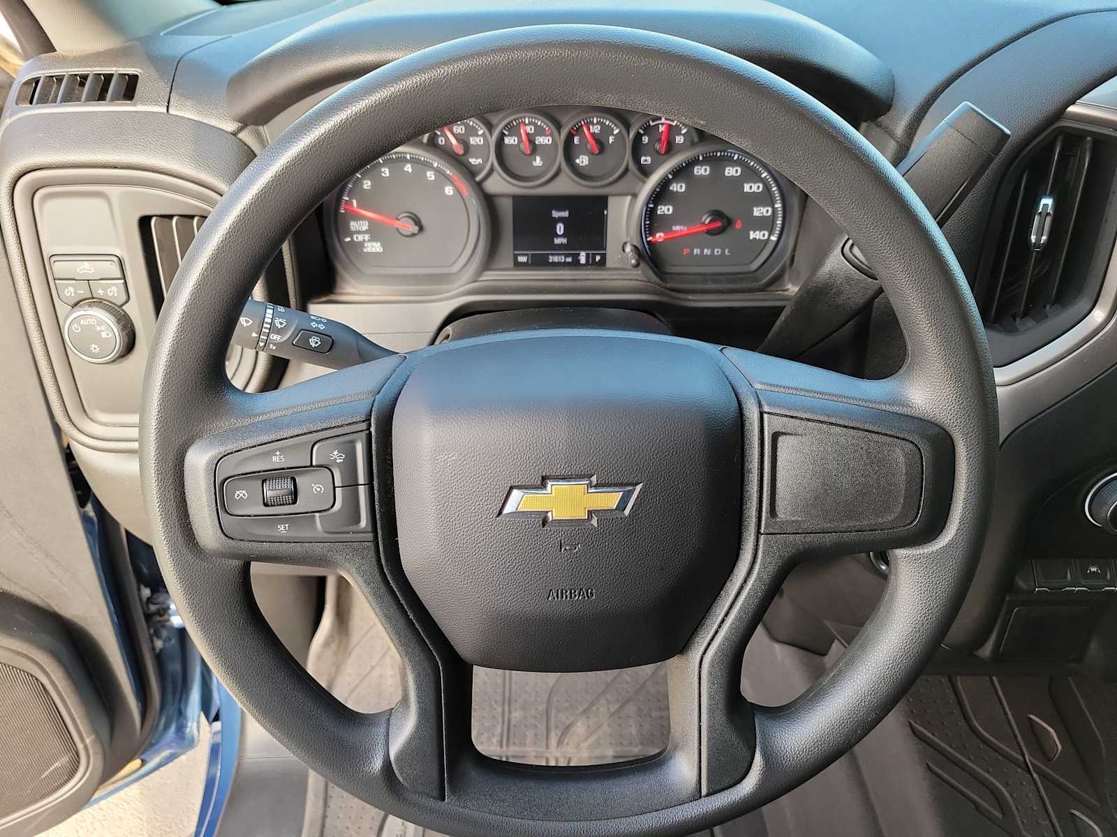 Thumbnail: 2024 Chevrolet Silverado 1500 - 18