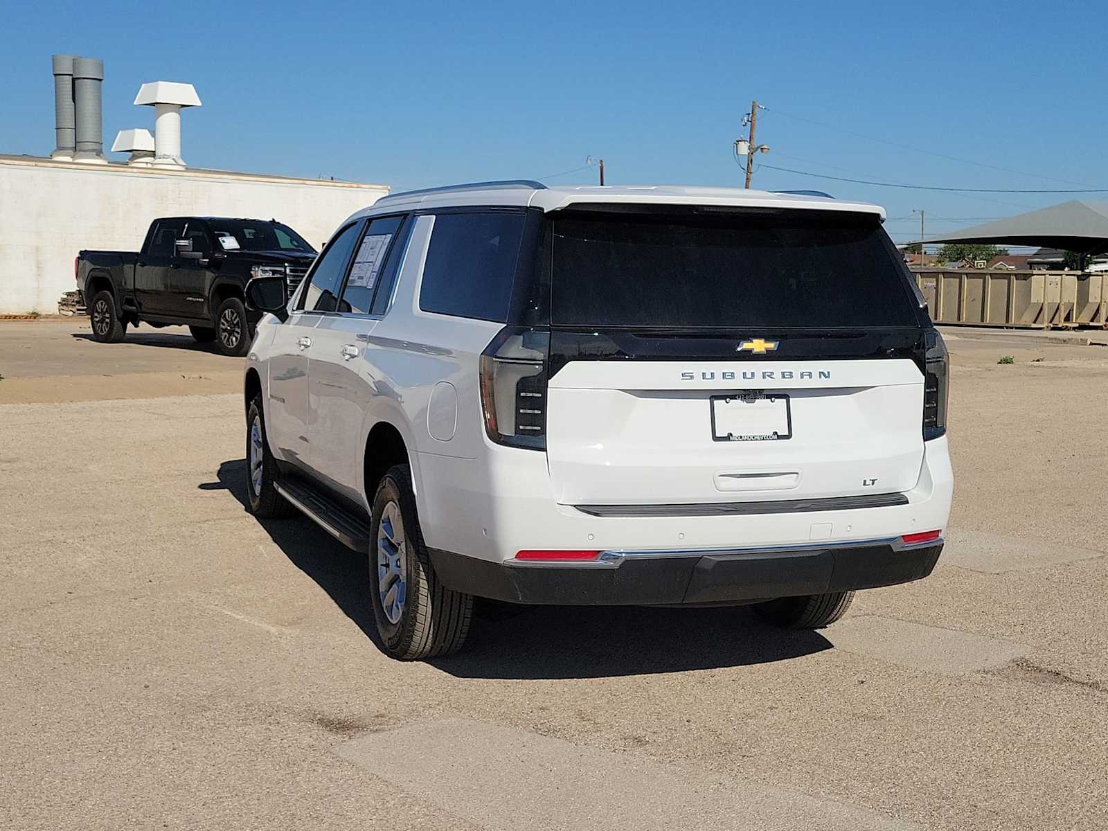 Thumbnail: 2026 Chevrolet Suburban - 6