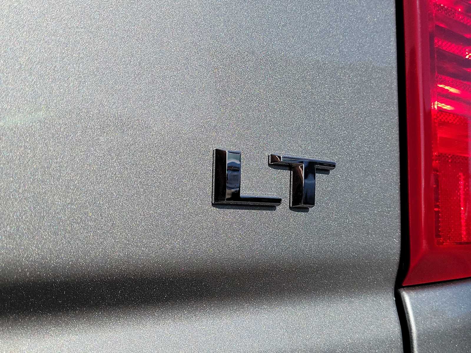 Thumbnail: 2026 Chevrolet Silverado 1500 - 15