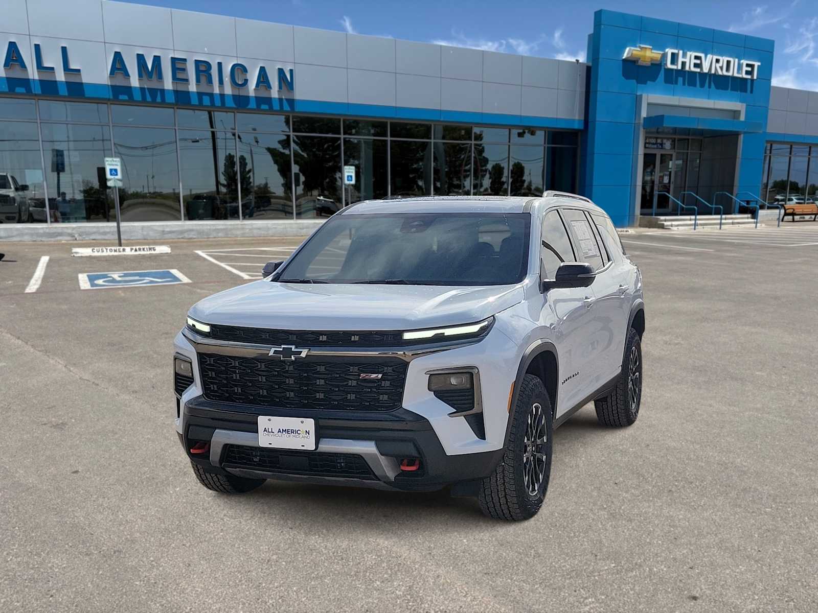 Thumbnail: 2026 Chevrolet Traverse - 1