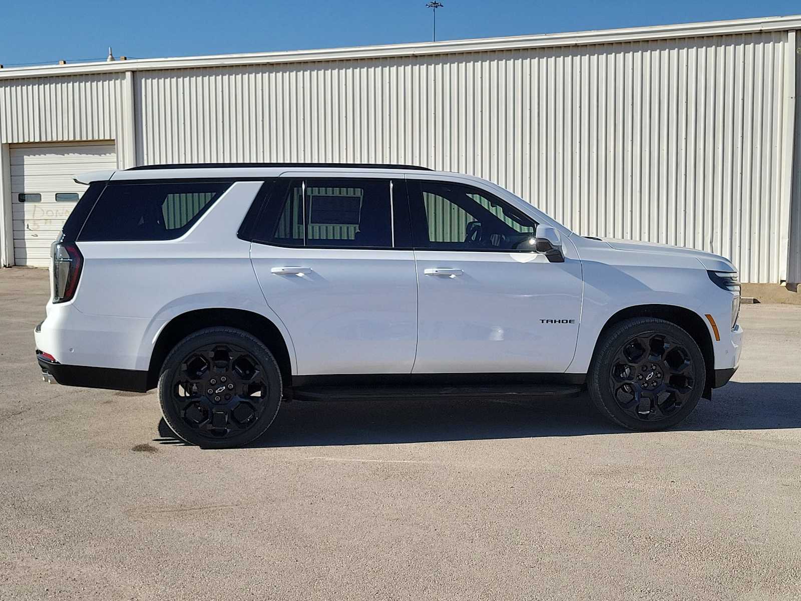 Thumbnail: 2026 Chevrolet Tahoe - 9