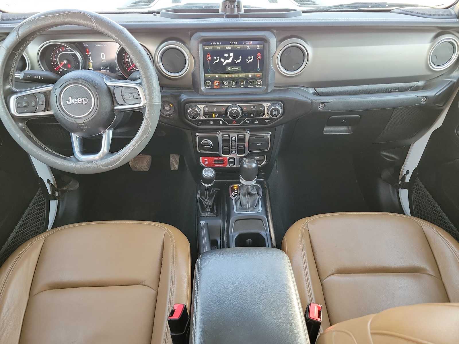 Thumbnail: 2021 Jeep Gladiator - 18