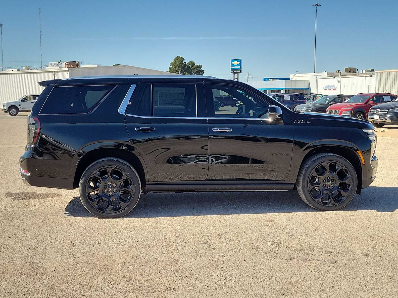 Thumbnail: 2026 Chevrolet Tahoe - 9