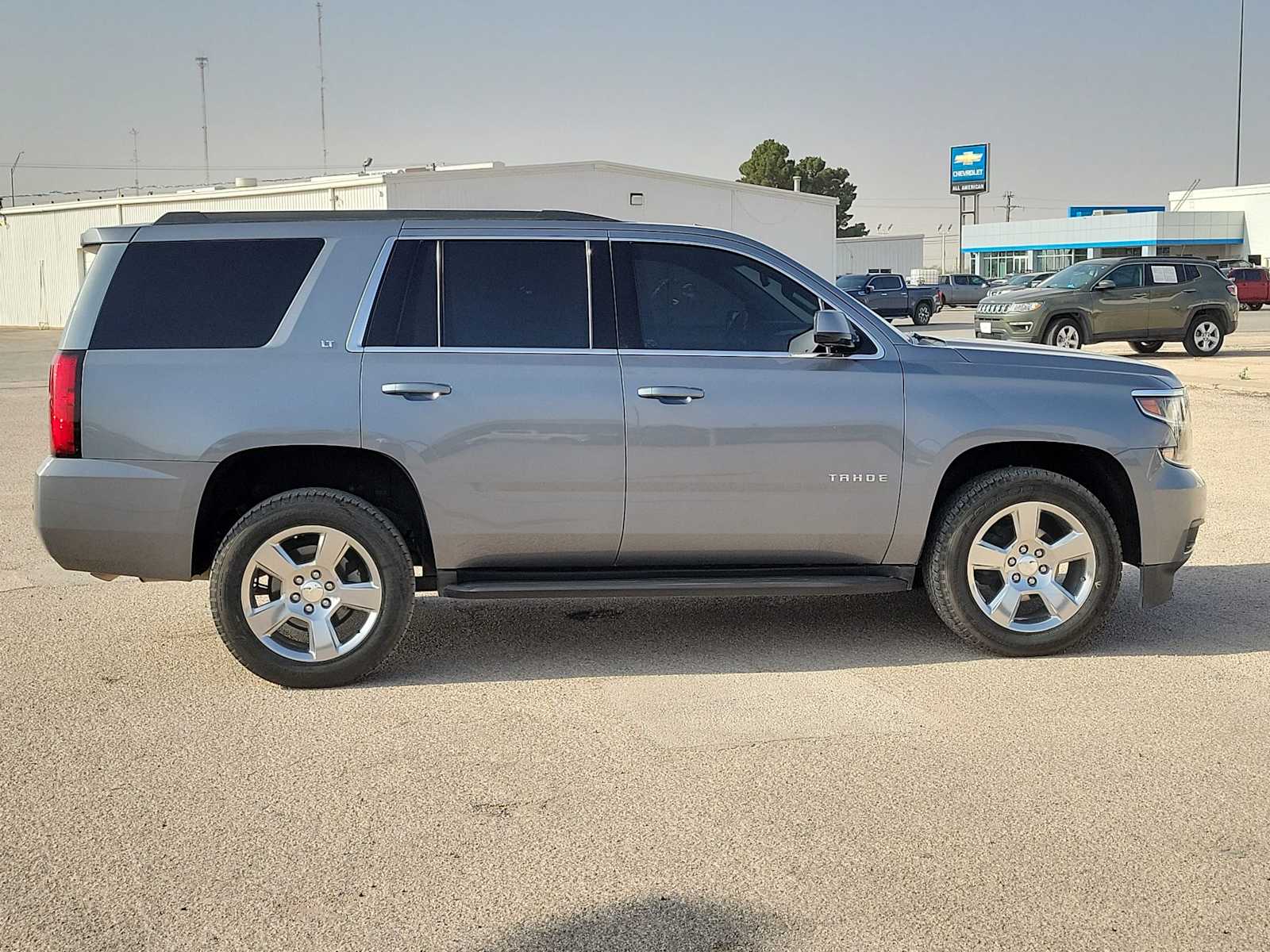 Thumbnail: 2019 Chevrolet Tahoe - 9