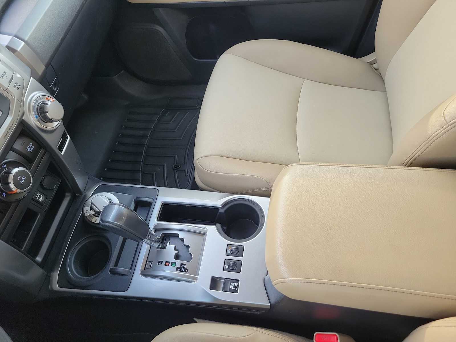 Thumbnail: 2017 Toyota 4Runner - 20