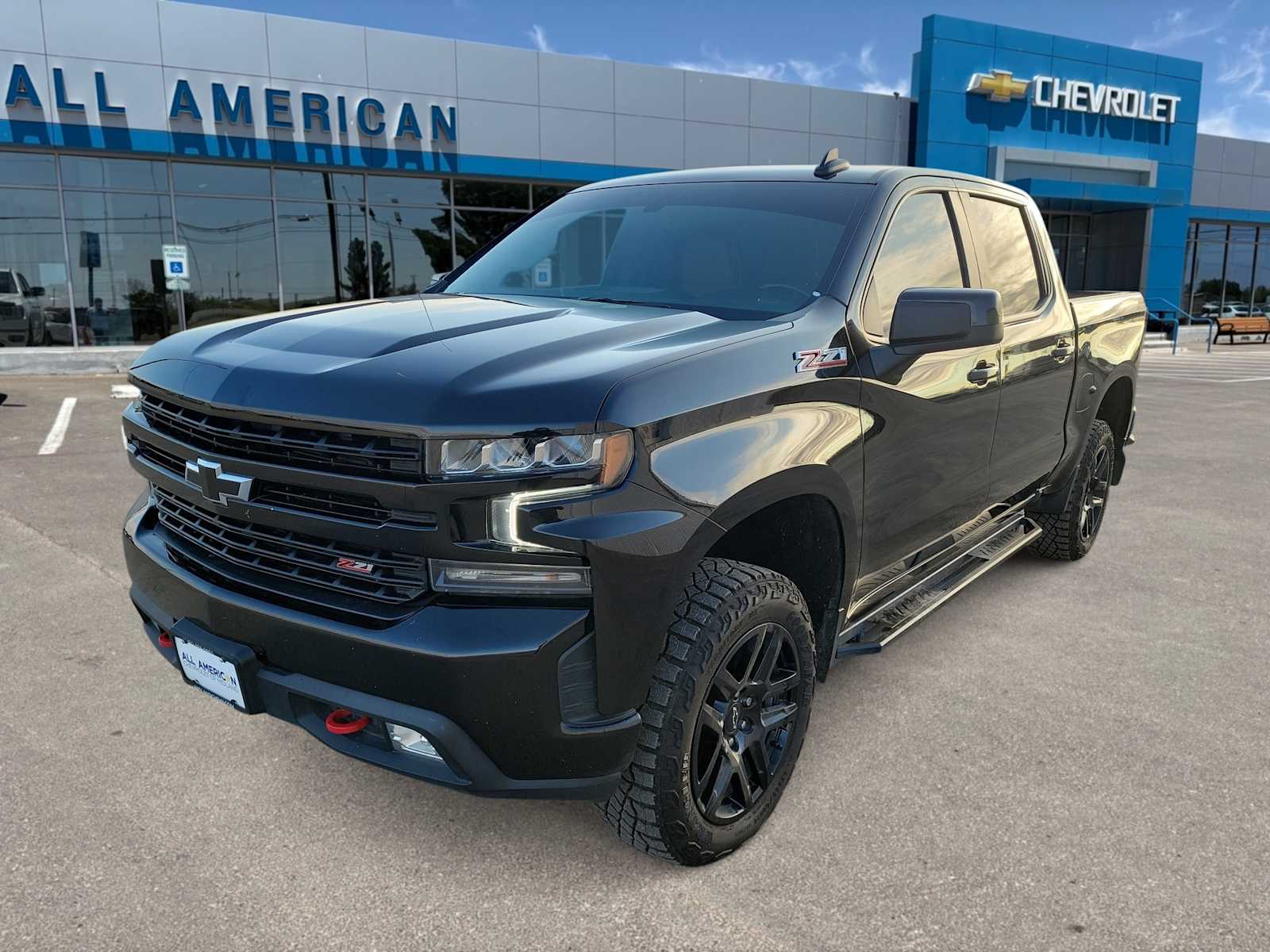 Thumbnail: 2021 Chevrolet Silverado 1500 - 1