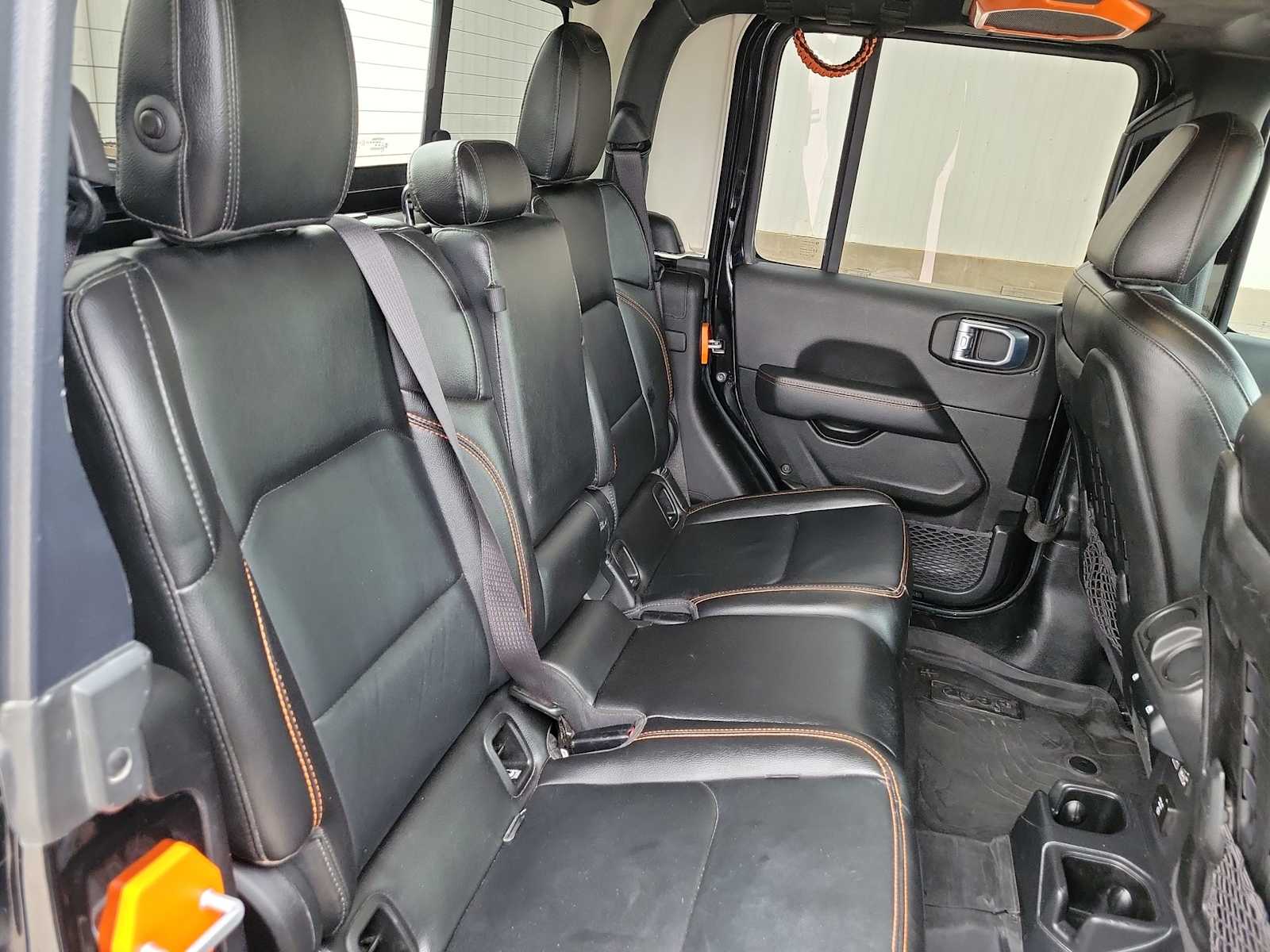 Thumbnail: 2022 Jeep Gladiator - 21