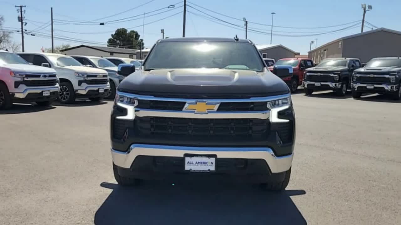 Thumbnail: 2025 Chevrolet Silverado 1500 - 3