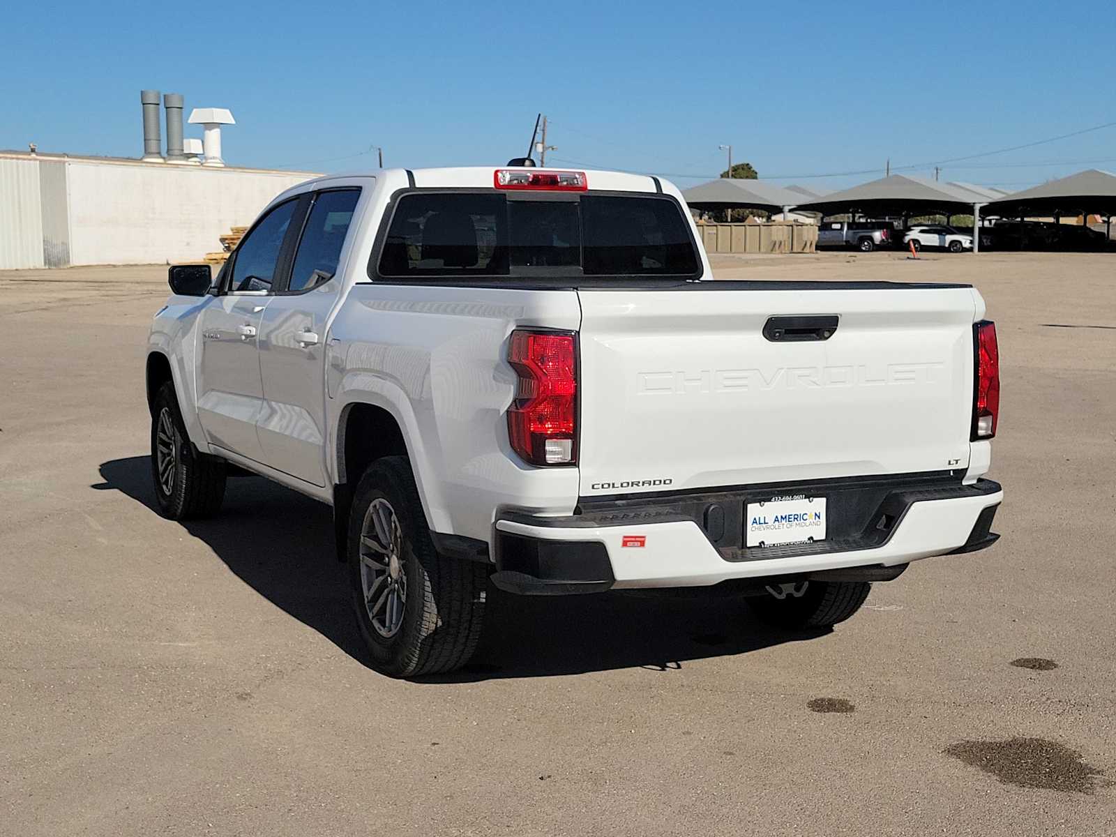 Thumbnail: 2023 Chevrolet Colorado - 6