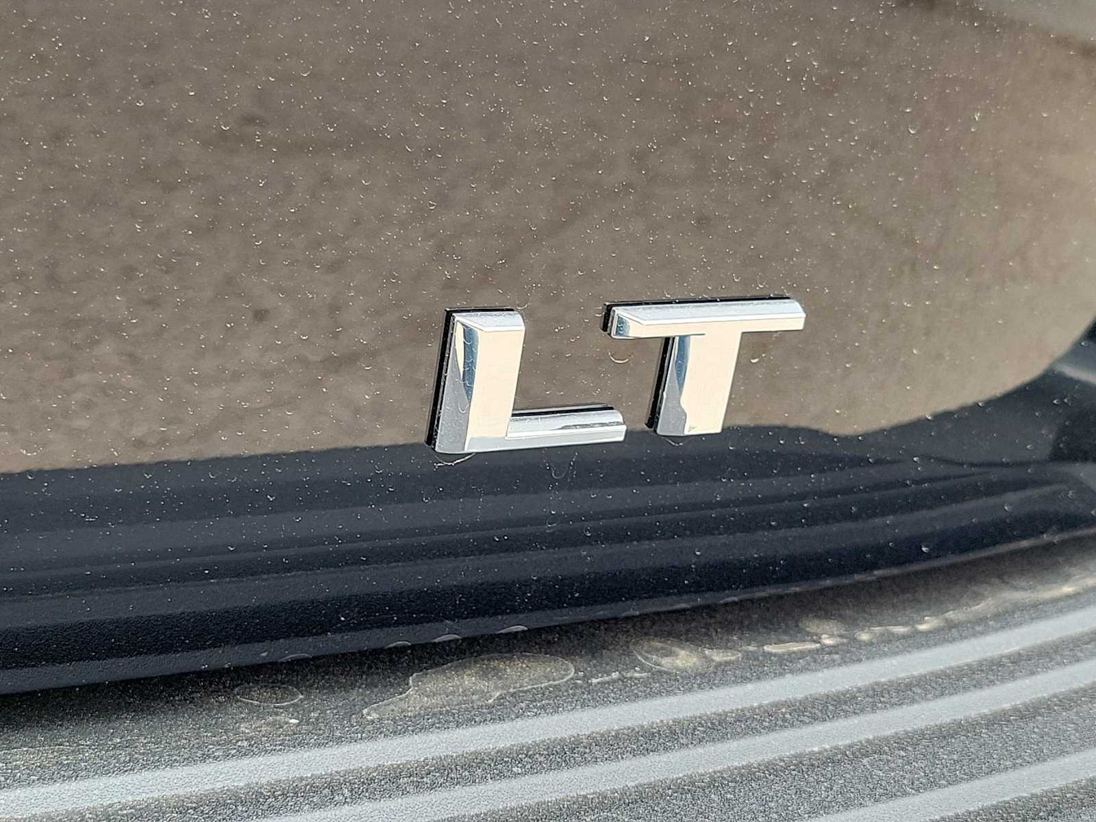 Thumbnail: 2026 Chevrolet Tahoe - 11