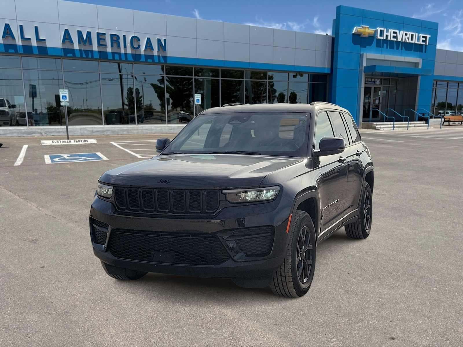 Thumbnail: 2024 Jeep Grand Cherokee - 1