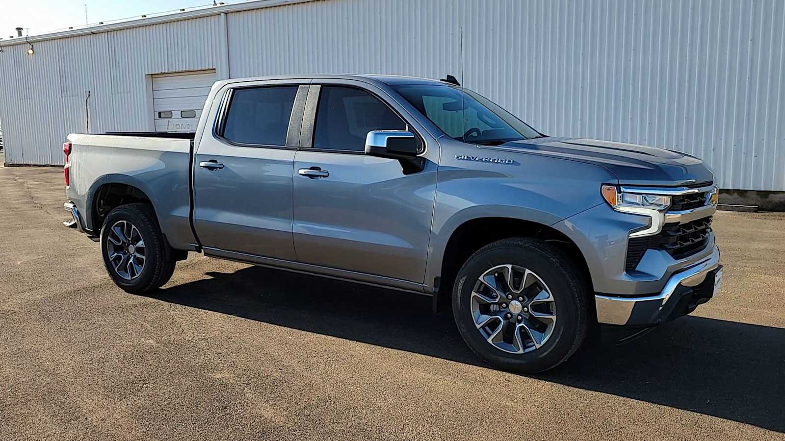 Thumbnail: 2026 Chevrolet Silverado 1500 - 2