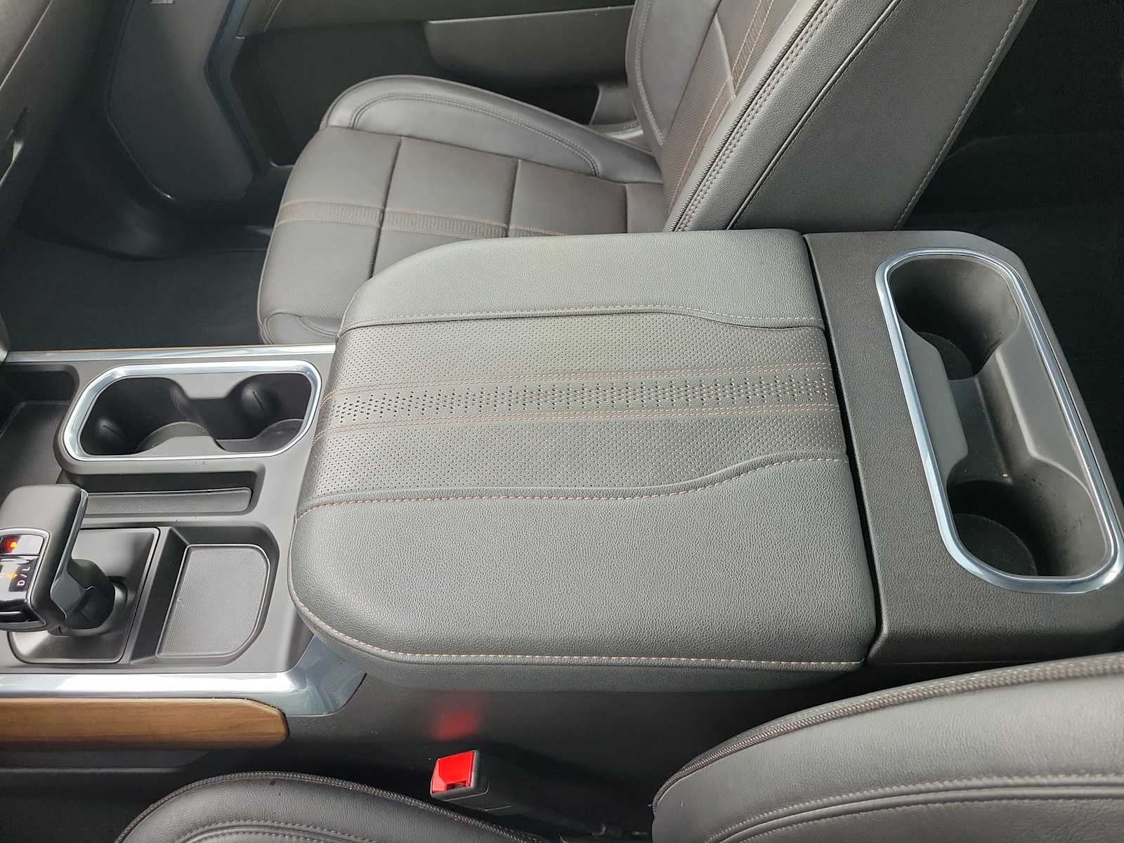 Thumbnail: 2024 Chevrolet Silverado 1500 - 24