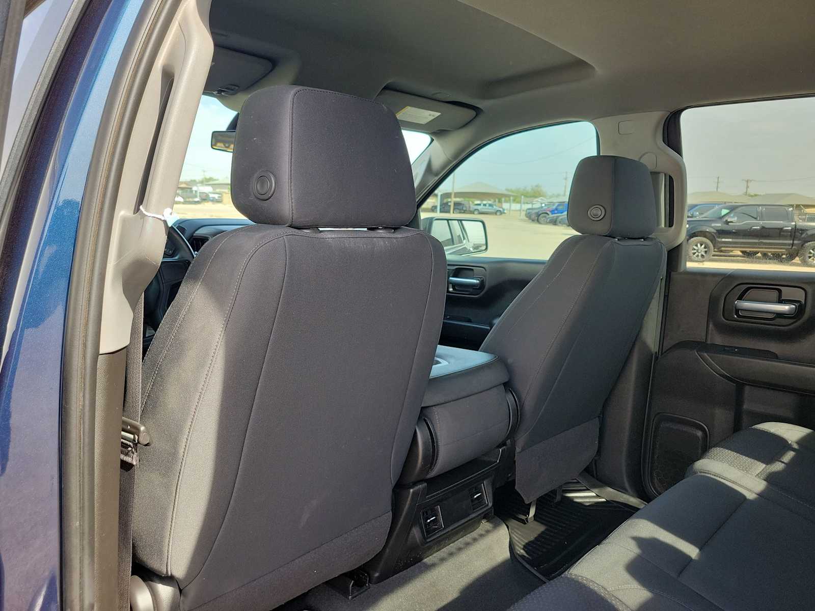 Thumbnail: 2021 Chevrolet Silverado 1500 - 16