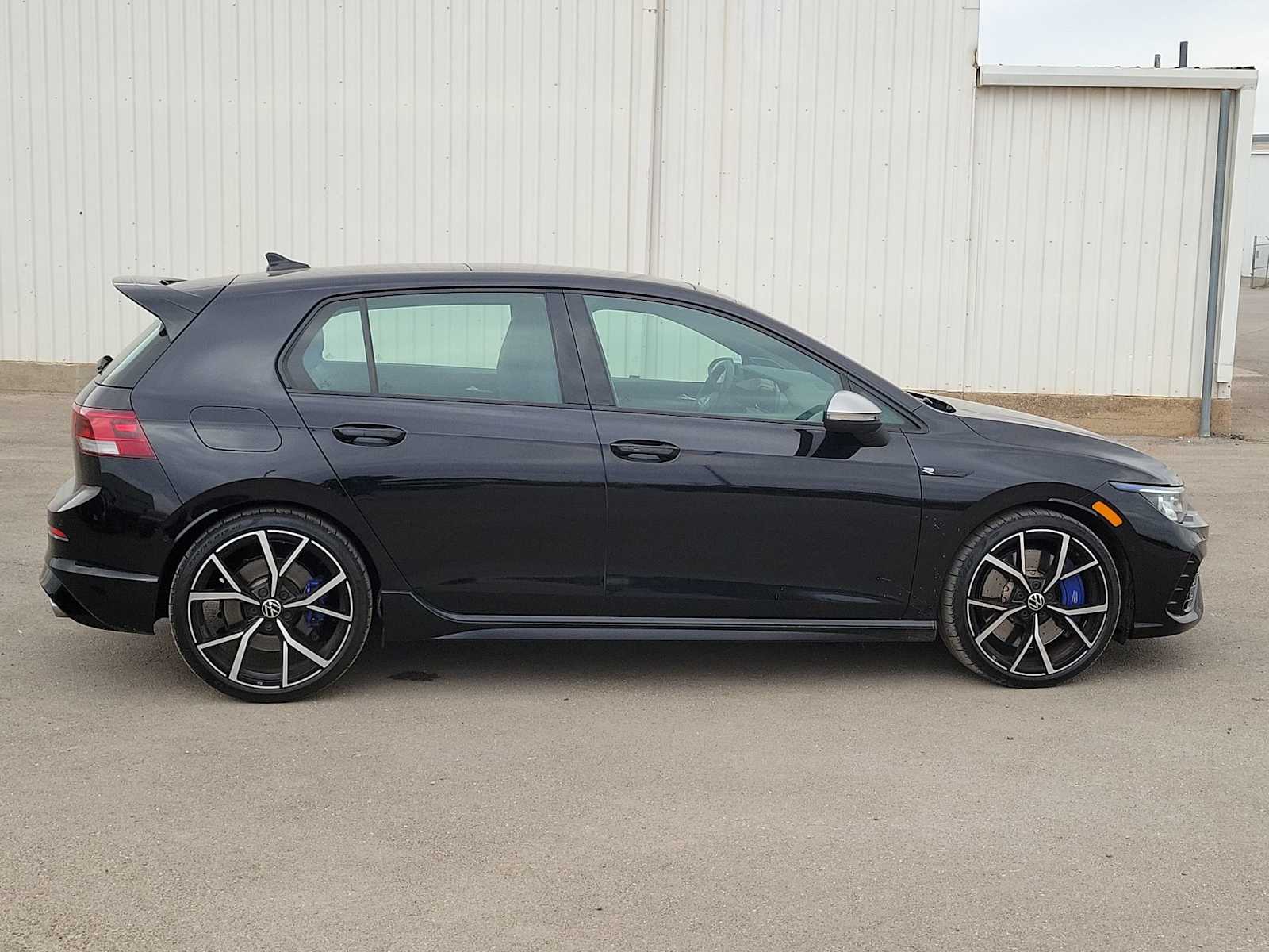 Thumbnail: 2022 Volkswagen Golf - 9