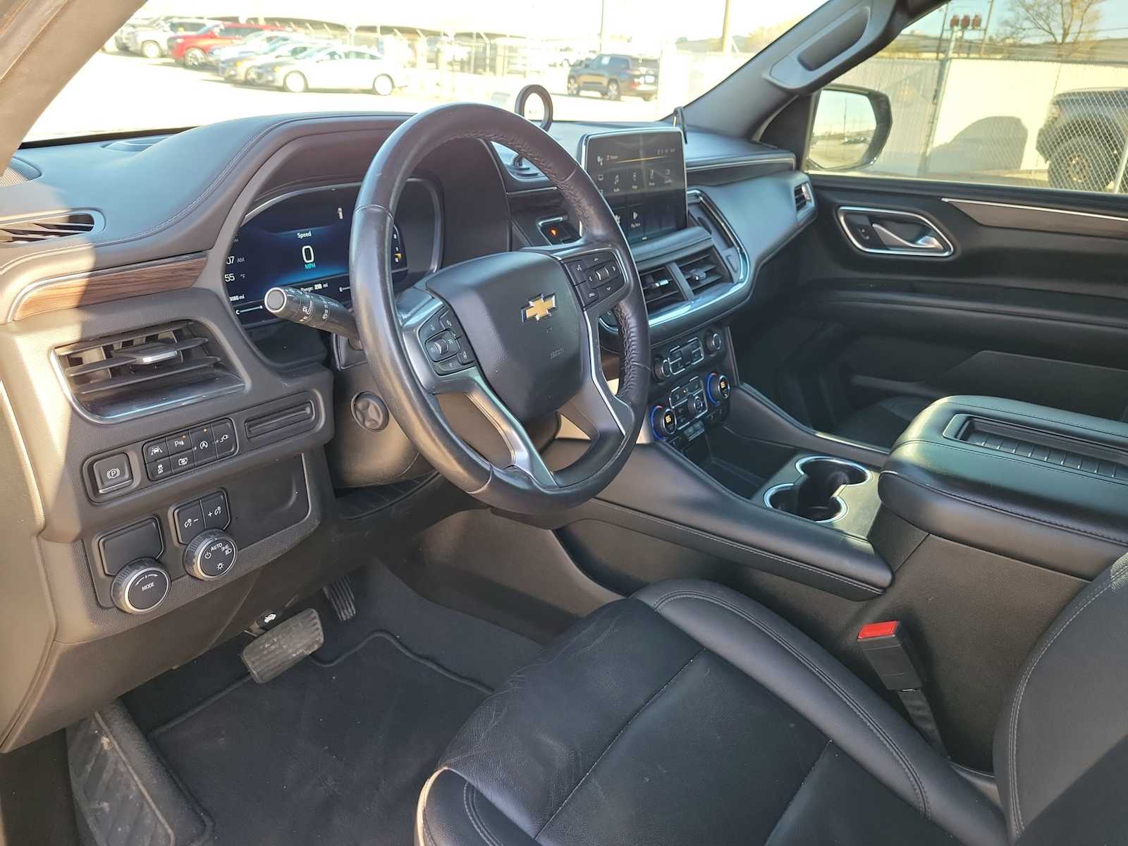 Thumbnail: 2022 Chevrolet Suburban - 10