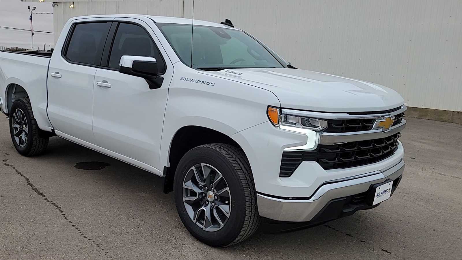 Thumbnail: 2026 Chevrolet Silverado 1500 - 2