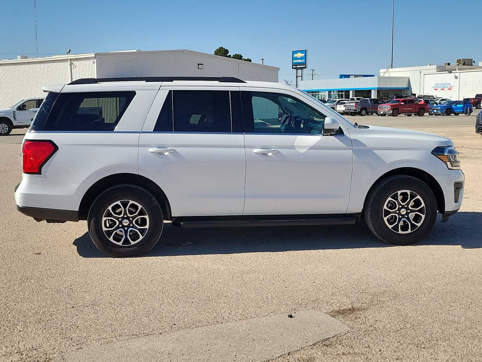 Thumbnail: 2024 Ford Expedition - 9
