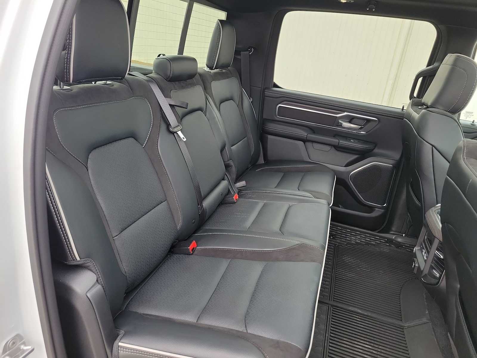 Thumbnail: 2026 RAM 1500 - 17